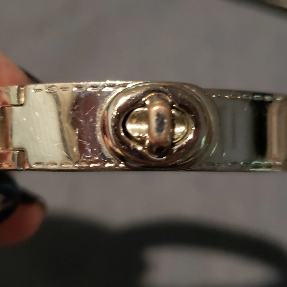 Coach Bangle That Opens - Picture 3 of 9